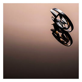 mirror-bronze